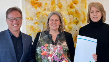 Herzlich Willkommen im Team | © VRRN / BS v.l.n.r. Ralph Schlusche, Verbandsdirektor, Petra Schelkmann, neue Leitende Direktorin, Kristine Clev, Personalrätin | © VRRN / BS