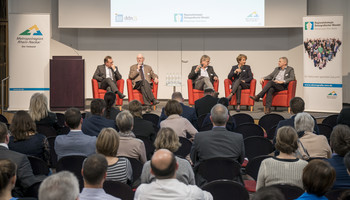 Regionalstrategie Demografischer Wandel | © VRRN \/ Schwerdt Podiumsdiskussion bei Veranstaltung | © VRRN \/ Schwerdt